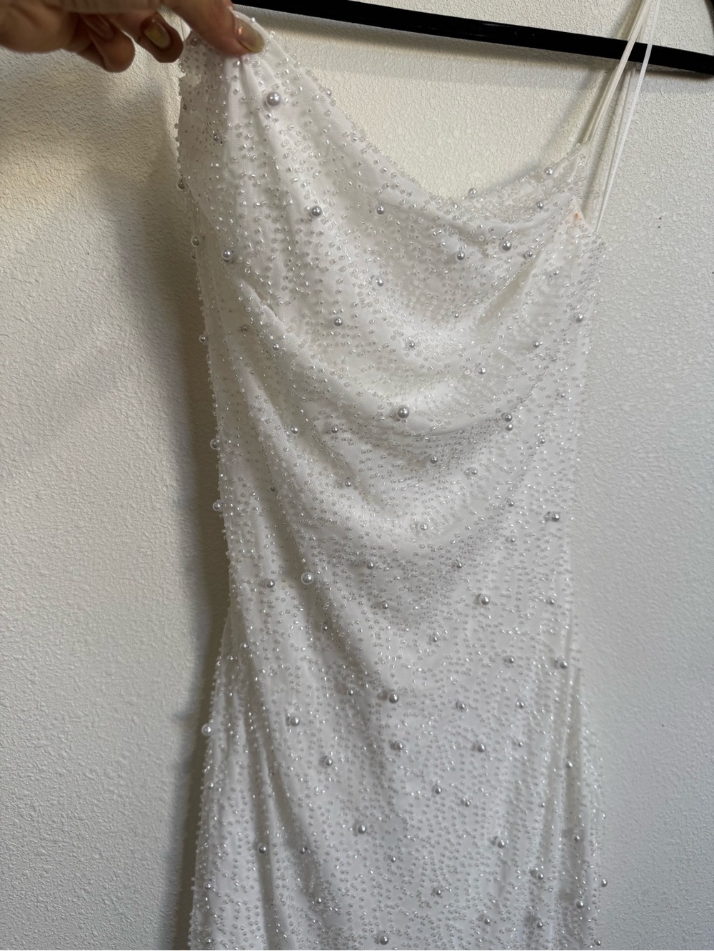 Windsor White Pearl Beaded Cowl Neck Mini Dress Open Back NWT Medium - Picture 4 of 8
